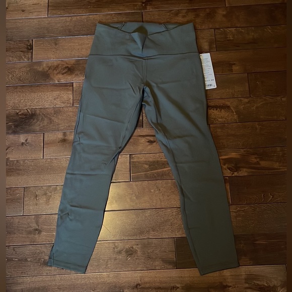 Lululemon Train Times 7/8 Pants Sage NWT - Picture 6 of 7
